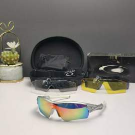 Picture of Oakley Sunglasses _SKUfw66124383fw